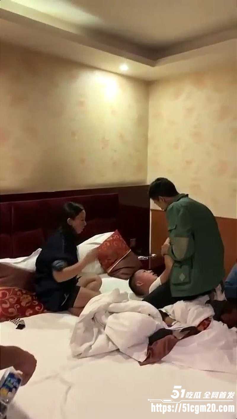 原配带兄弟抓奸现场直击 4 原配带兄弟抓奸现场直击 4