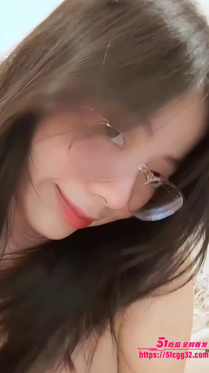 柬埔寨清纯女高中生 Meas Angvor 性爱私拍流出 稚嫩酮体被男友摁在胯下爆操 粉嫩骚穴喷水彻底沦陷性欲狂潮 2 柬埔寨清纯女高中生 Meas Angvor 性爱私拍流出 稚嫩酮体被男友摁在胯下爆操 粉嫩骚穴喷水彻底沦陷性欲狂潮 2