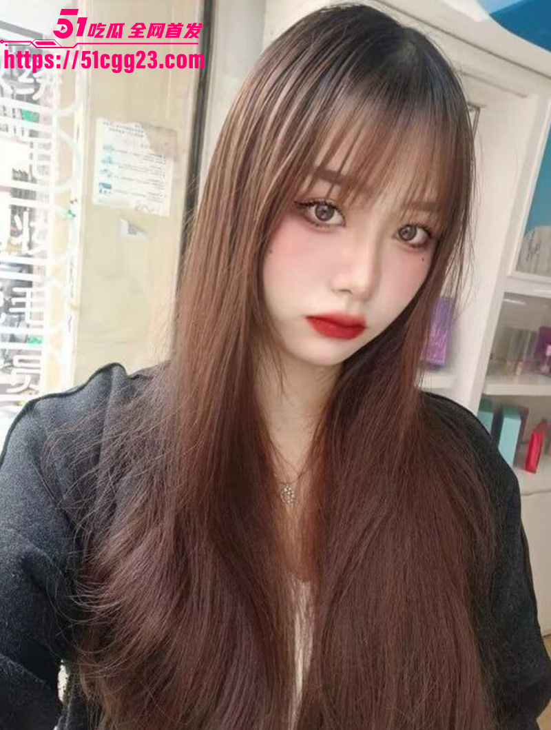 广东高颜值淫妻2 广东高颜值淫妻2