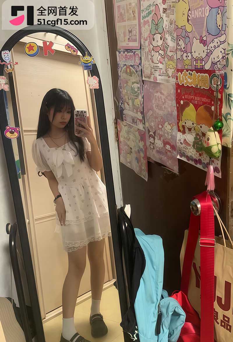 高颜值学妹酒店偷情 4 拷贝 高颜值学妹酒店偷情 4 拷贝