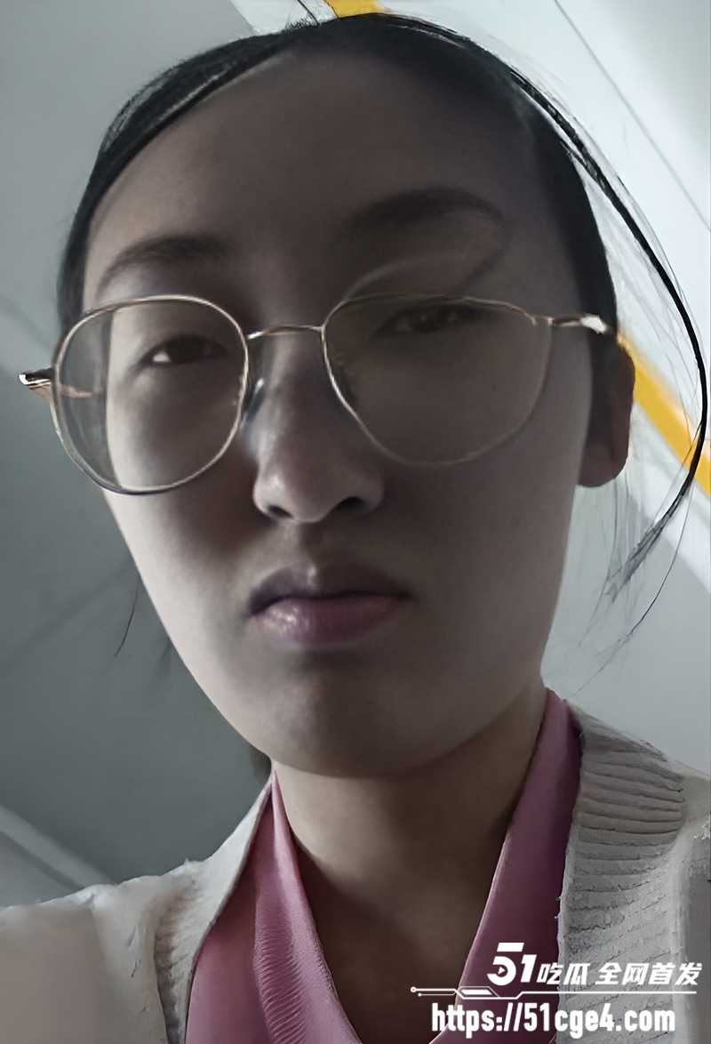 北京财贸学院校妓曹晋楠冒充白富美约炮曝光4拷贝 北京财贸学院校妓曹晋楠冒充白富美约炮曝光4拷贝