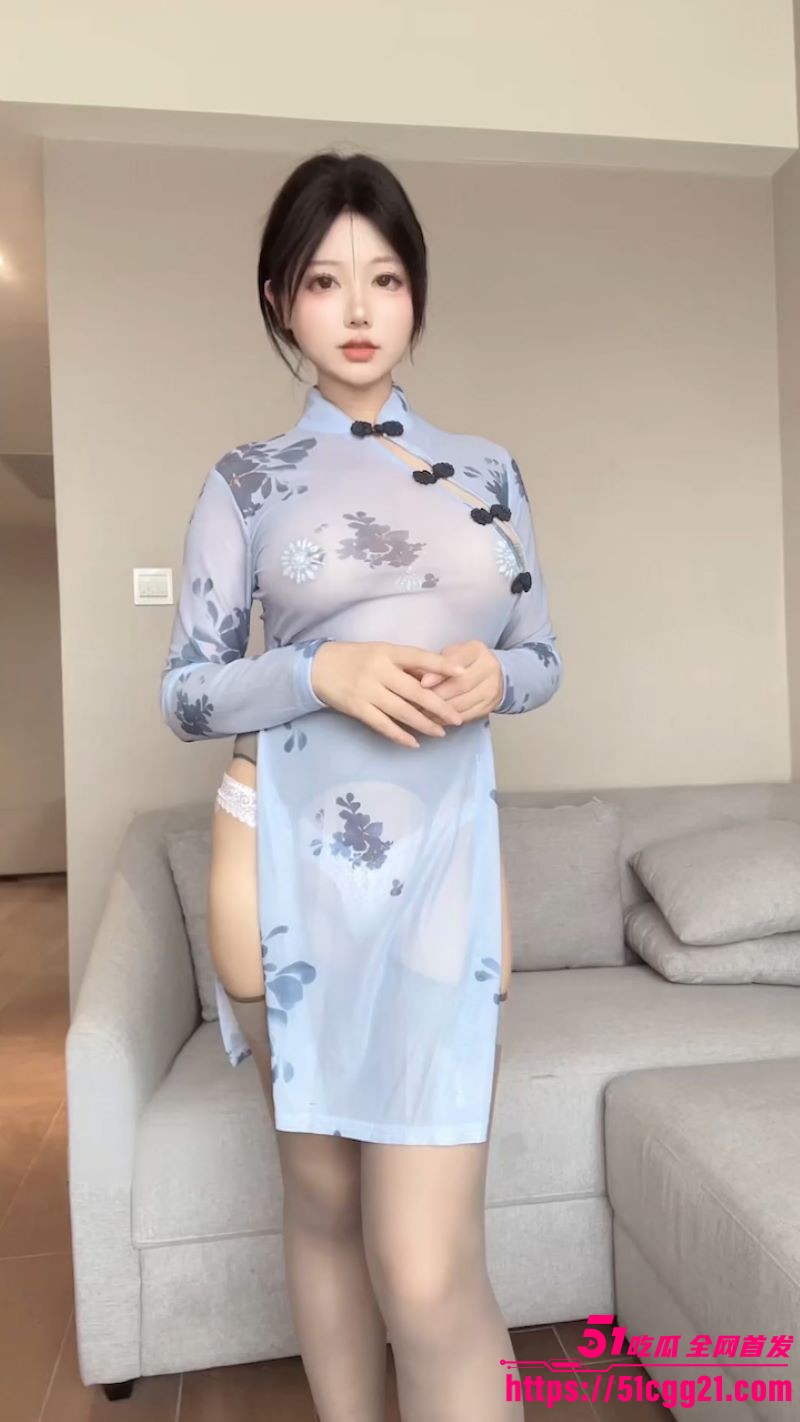 极品福利姬Nyako喵子紧身旗袍撩骚 1 极品福利姬Nyako喵子紧身旗袍撩骚 1