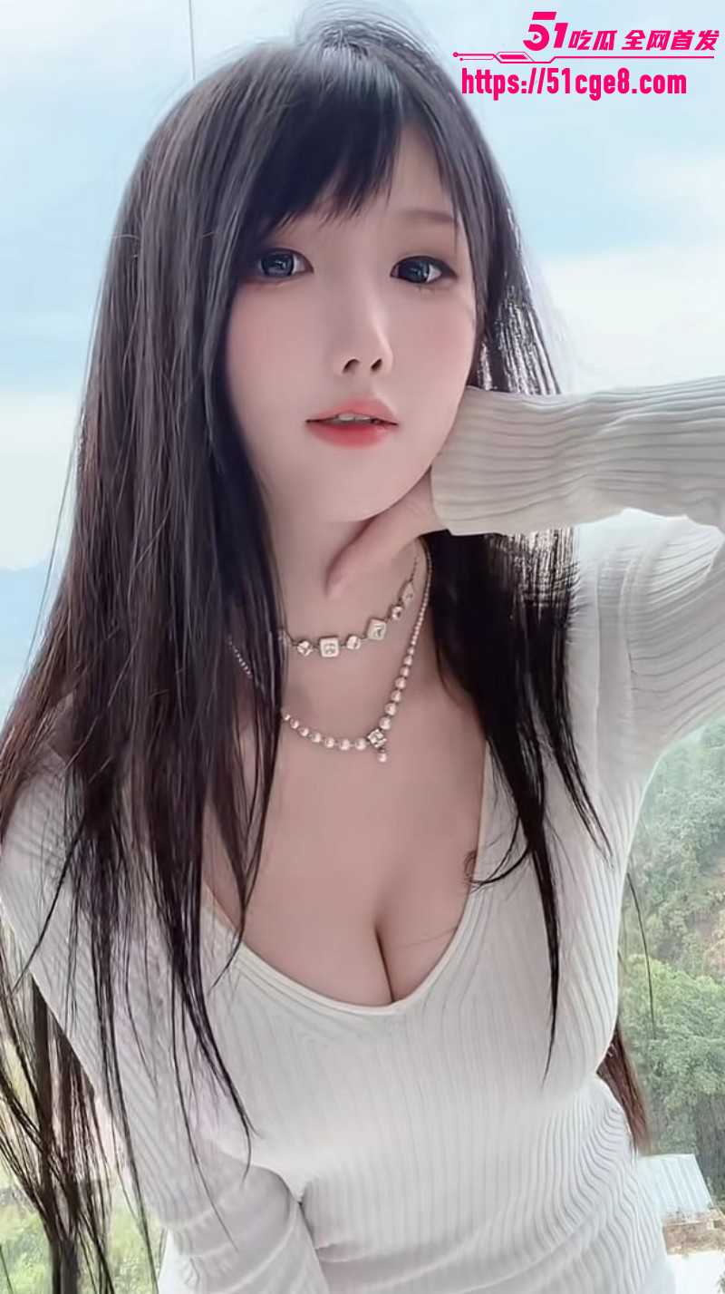 B站网红白杏早年下海视频曝光03 B站网红白杏早年下海视频曝光03