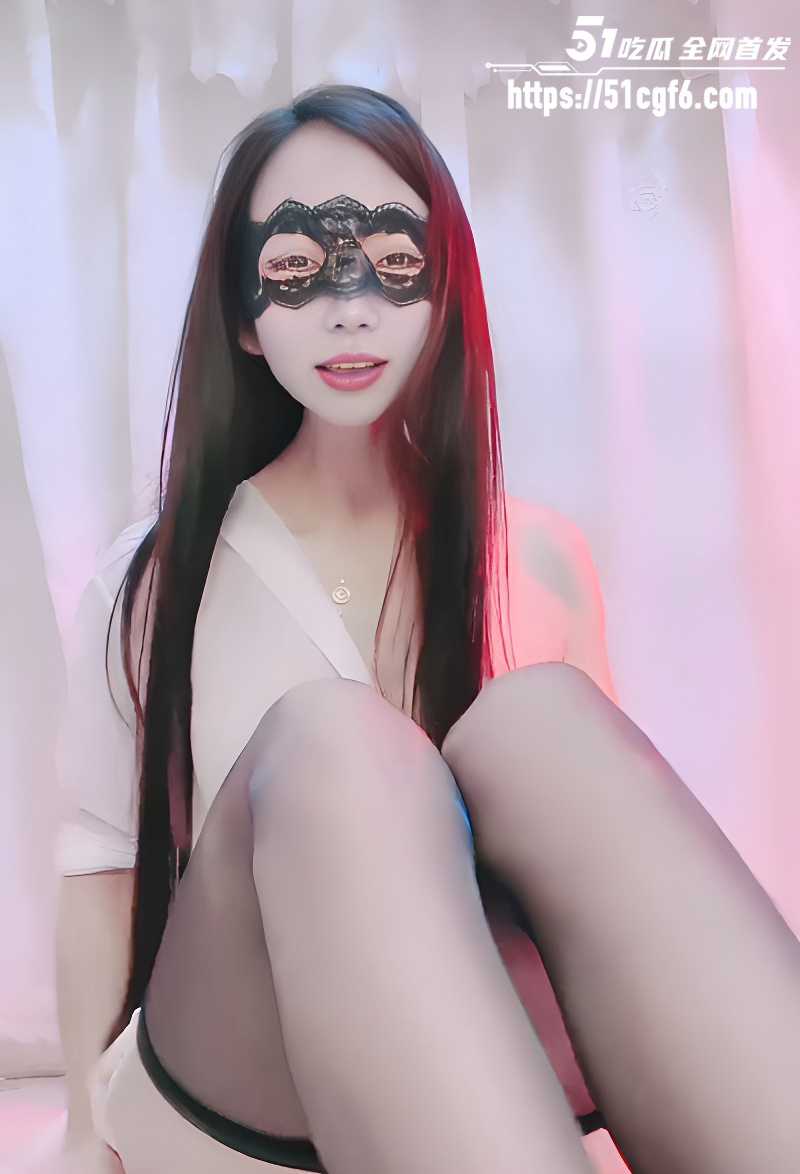 半糖毛毛姐黑丝玉足情趣自慰 3 半糖毛毛姐黑丝玉足情趣自慰 3