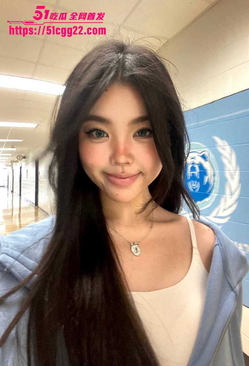 清纯网红乖乖女小鱼黑人群交视频流出3拷贝 清纯网红乖乖女小鱼黑人群交视频流出3拷贝
