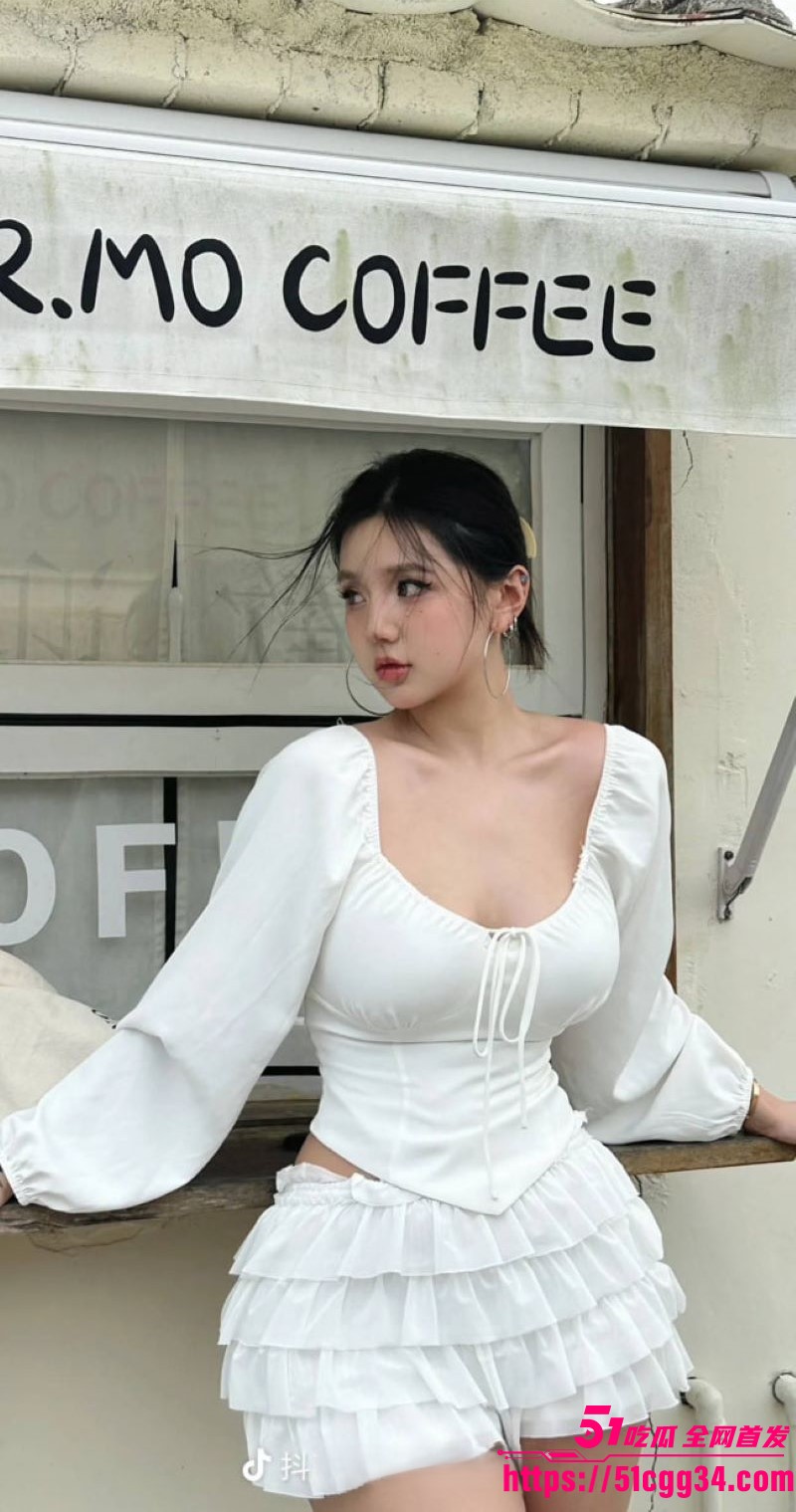 抖音55万粉甜妹Meena成美男塌房 5 抖音55万粉甜妹Meena成美男塌房 5