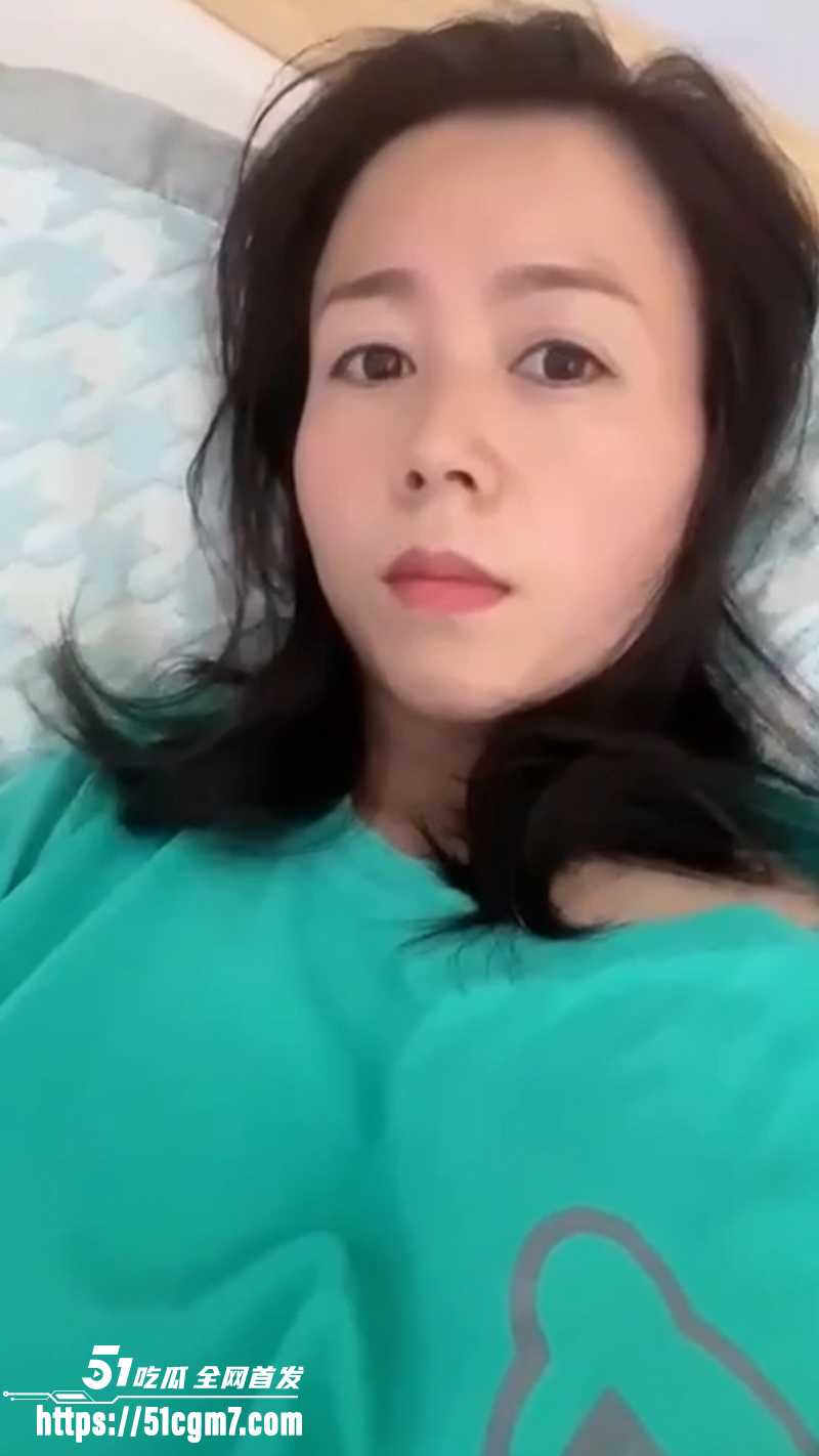 抖音网红熟女 欢欢喜喜每一天 不雅视频泄密 3 抖音网红熟女 欢欢喜喜每一天 不雅视频泄密 3
