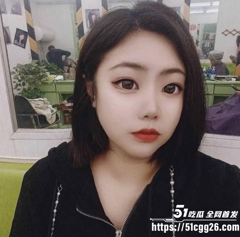苏州饥渴少妇佟佟被炮友曝光01 苏州饥渴少妇佟佟被炮友曝光01