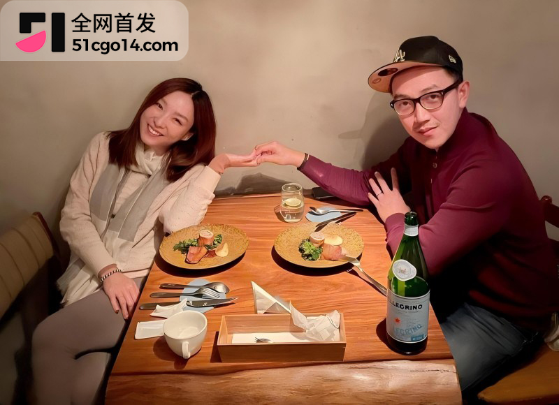 台湾主播 张宇 离婚3年曝出沙发艳照13 台湾主播 张宇 离婚3年曝出沙发艳照13