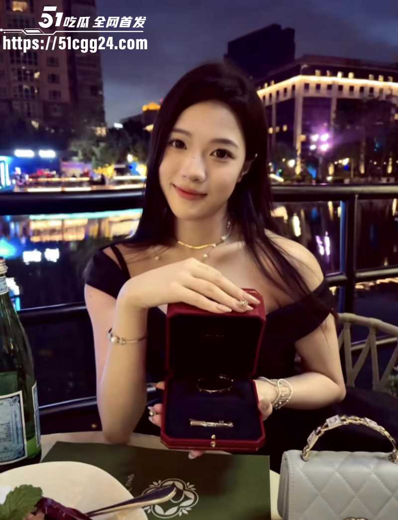 檀健次刘一诺恋情实锤曝光03 檀健次刘一诺恋情实锤曝光03