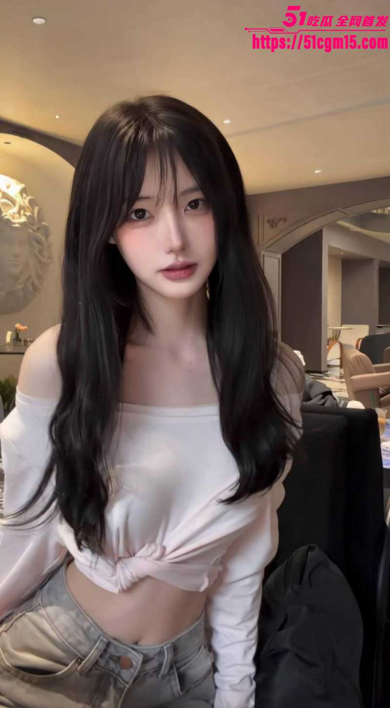 抖音网红一只香下海视频06 抖音网红一只香下海视频06