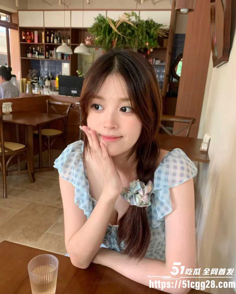深圳反差嫩妹彭佳羽约炮被曝光02 深圳反差嫩妹彭佳羽约炮被曝光02
