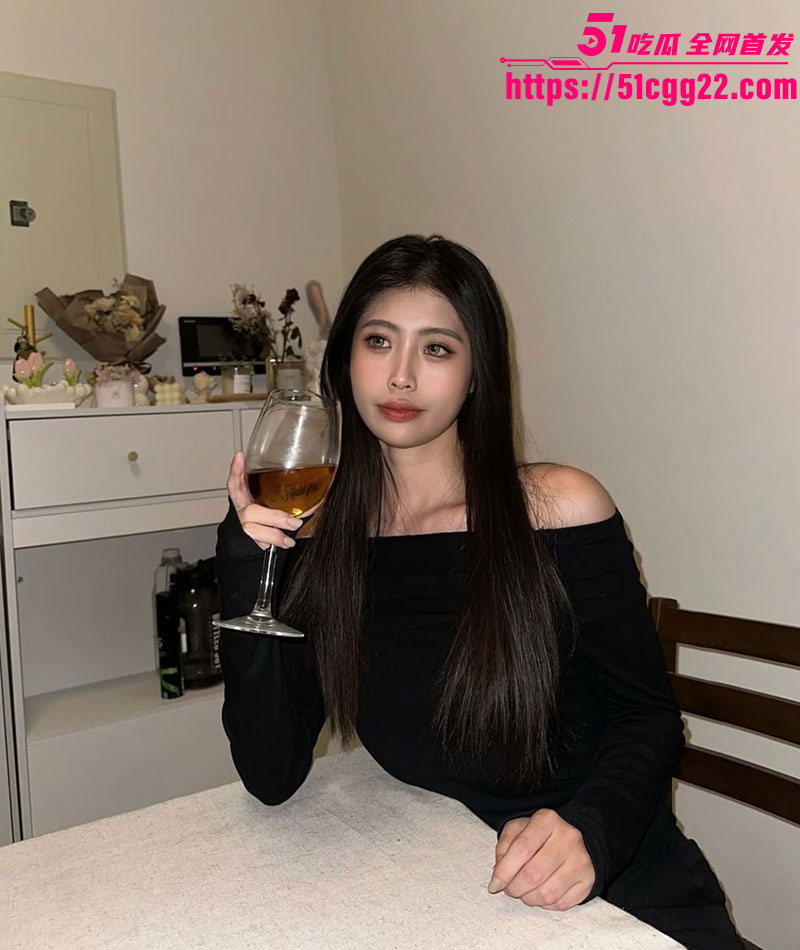 美容店老板娘温佩1 美容店老板娘温佩1