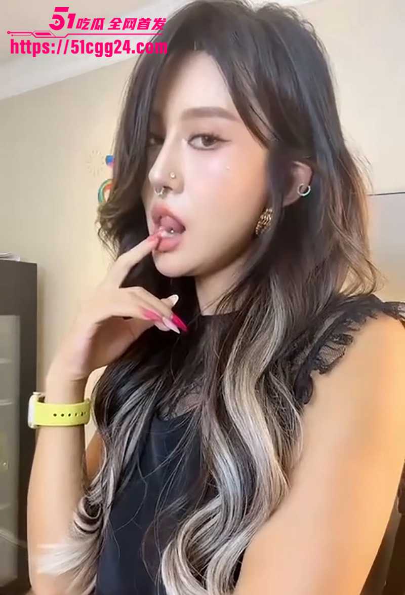 抖音网红比基尼运动员打孔反差婊凯西小树洞不雅视频曝光2拷贝 抖音网红比基尼运动员打孔反差婊凯西小树洞不雅视频曝光2拷贝