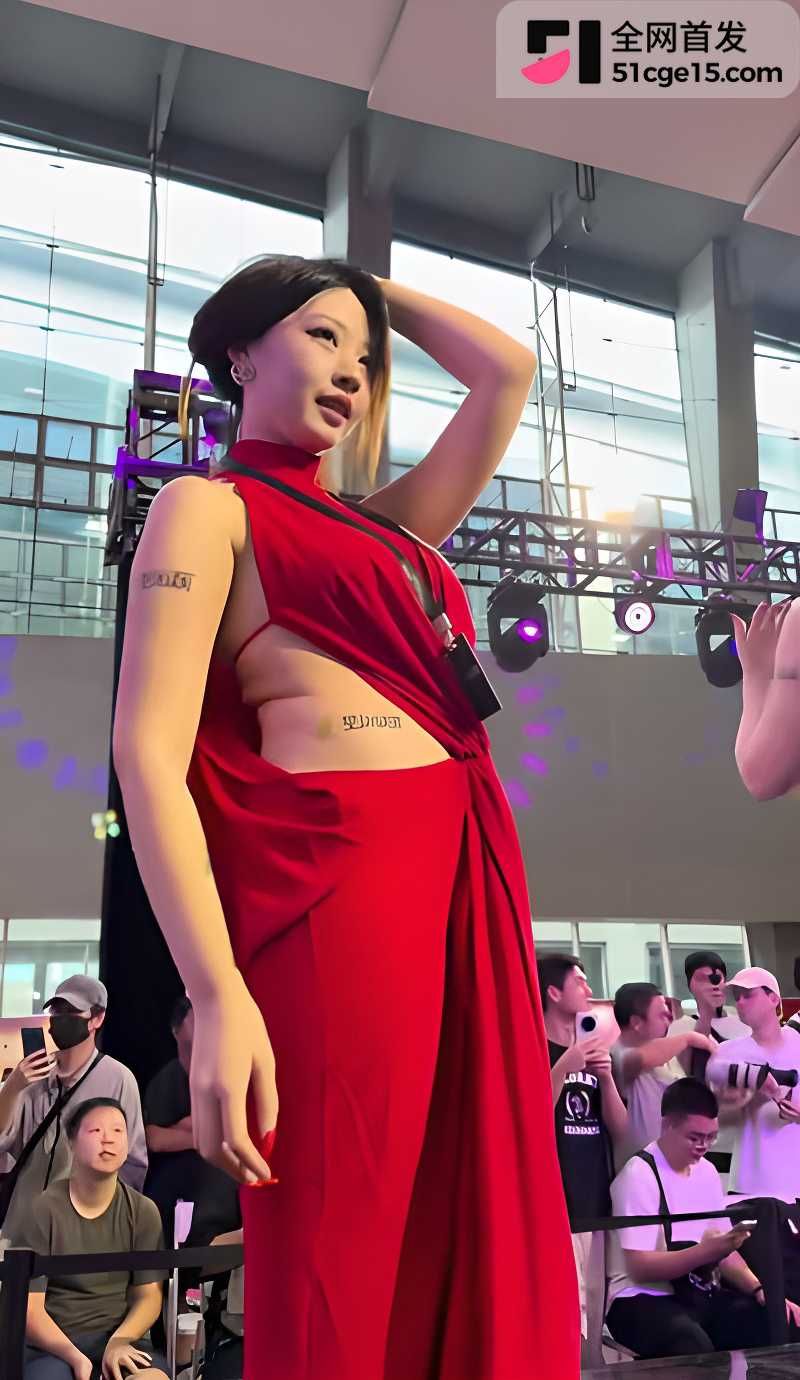 台湾网红辛尤里杀回广州 AAE 展 4 台湾网红辛尤里杀回广州 AAE 展 4