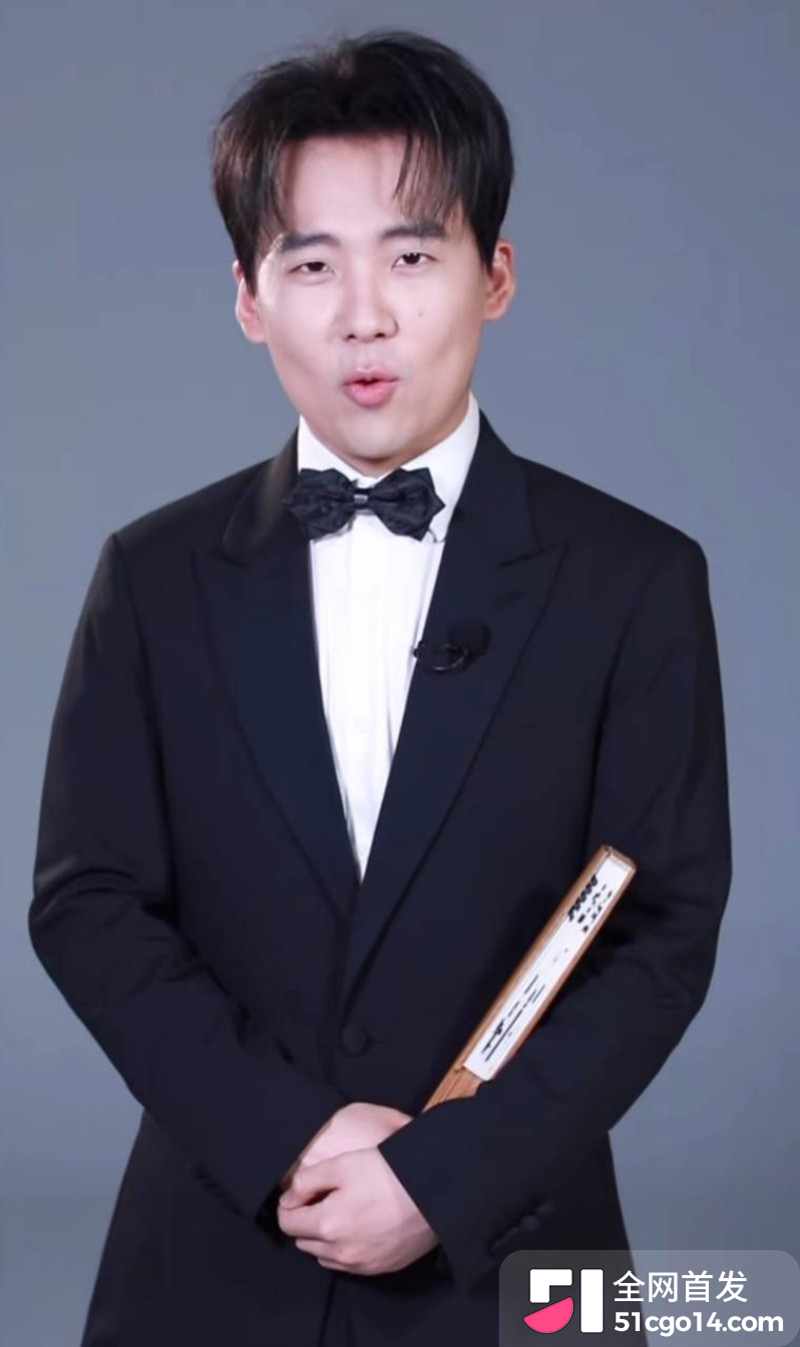 德云少班主 郭麒麟 与蒋依依恋情曝光 街头醉吻不雅视频流出 老郭有希望抱孙子 德云少班主 郭麒麟 与蒋依依恋情曝光 街头醉吻不雅视频流出 老郭有希望抱孙子