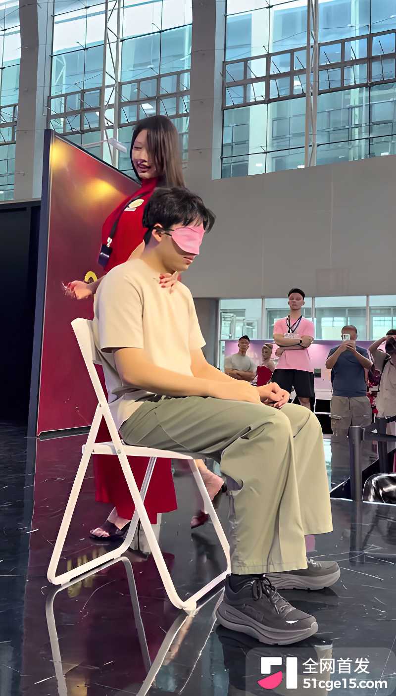 台湾网红辛尤里杀回广州 AAE 展 3 台湾网红辛尤里杀回广州 AAE 展 3