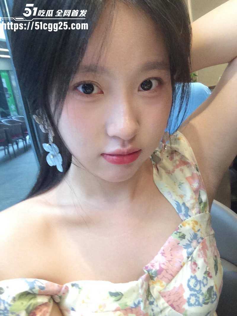 19岁美少女出轨为炮友打胎08 19岁美少女出轨为炮友打胎08