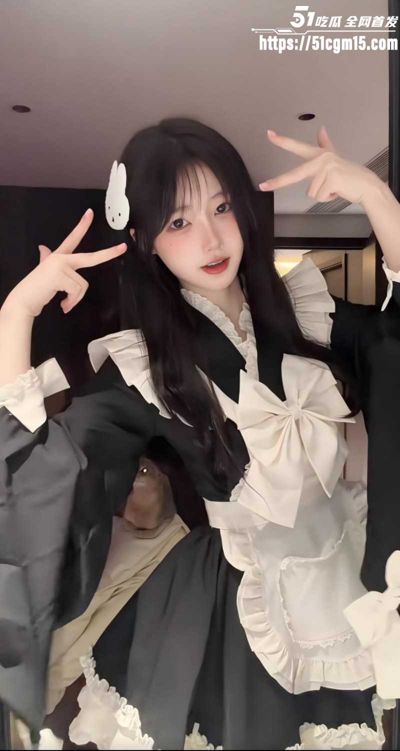 抖音网红一只香下海视频08 抖音网红一只香下海视频08