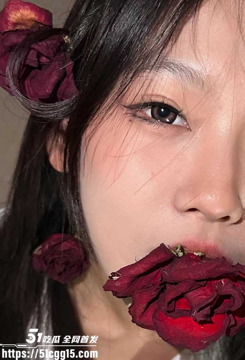 反差母狗李舒瑶不雅视频流出 1 拷贝 反差母狗李舒瑶不雅视频流出 1 拷贝