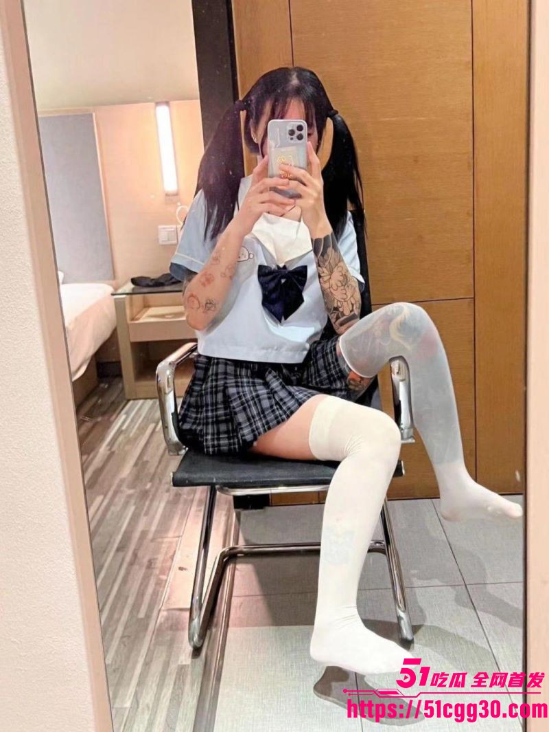推特03年JK美女小嫣不吃葱自拍视频流出 1 推特03年JK美女小嫣不吃葱自拍视频流出 1
