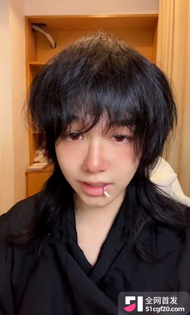 抖音天才交易员 萌小栖 被男网红氯雷她定举报2 抖音天才交易员 萌小栖 被男网红氯雷她定举报2