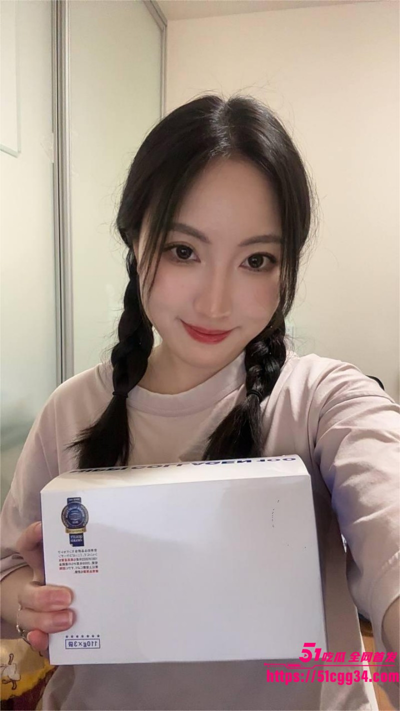 韩国高颜值情侣性爱自拍 丰满尤物遭男友各种玩弄调教 身穿开裆黑丝口交后入刺激感爆棚 7 韩国高颜值情侣性爱自拍 丰满尤物遭男友各种玩弄调教 身穿开裆黑丝口交后入刺激感爆棚 7