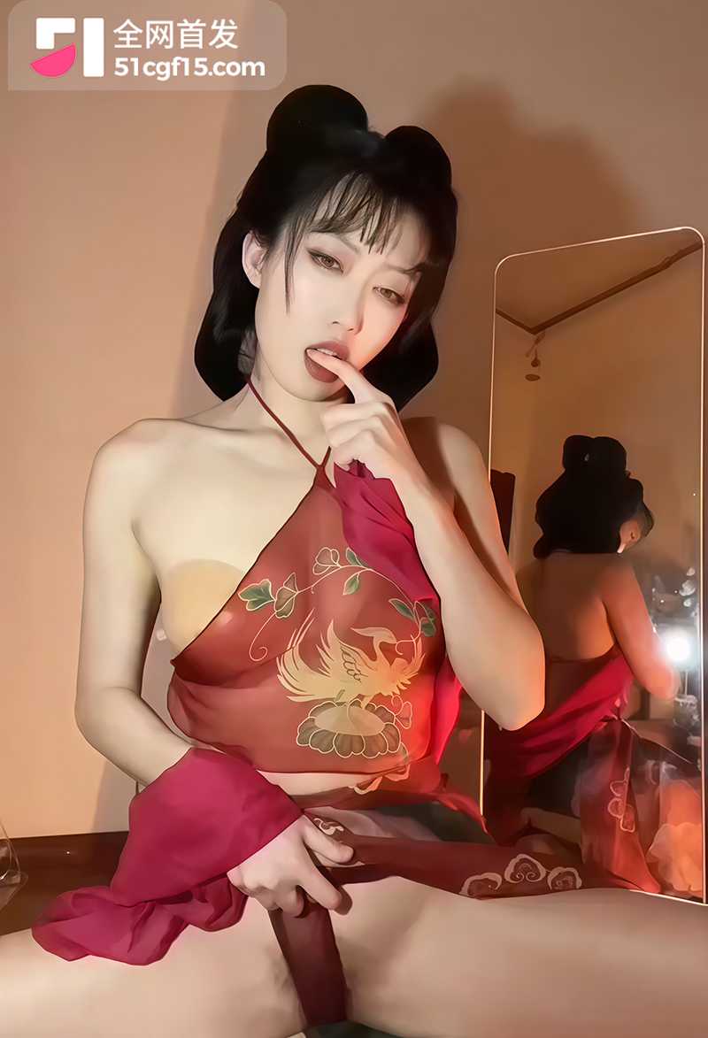 舞蹈老师紫月很会跳定制扭胯热舞漏点合集3拷贝 舞蹈老师紫月很会跳定制扭胯热舞漏点合集3拷贝