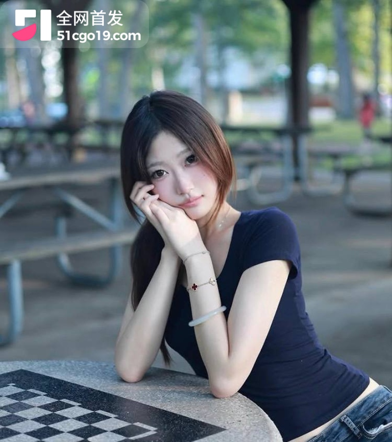 银行柜姐 Sylvia 6watermarked