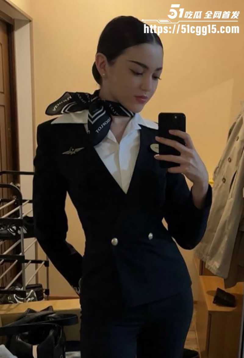 俄航黑丝丰乳肥臀空姐谢娃拉不雅视频流出1拷贝 俄航黑丝丰乳肥臀空姐谢娃拉不雅视频流出1拷贝