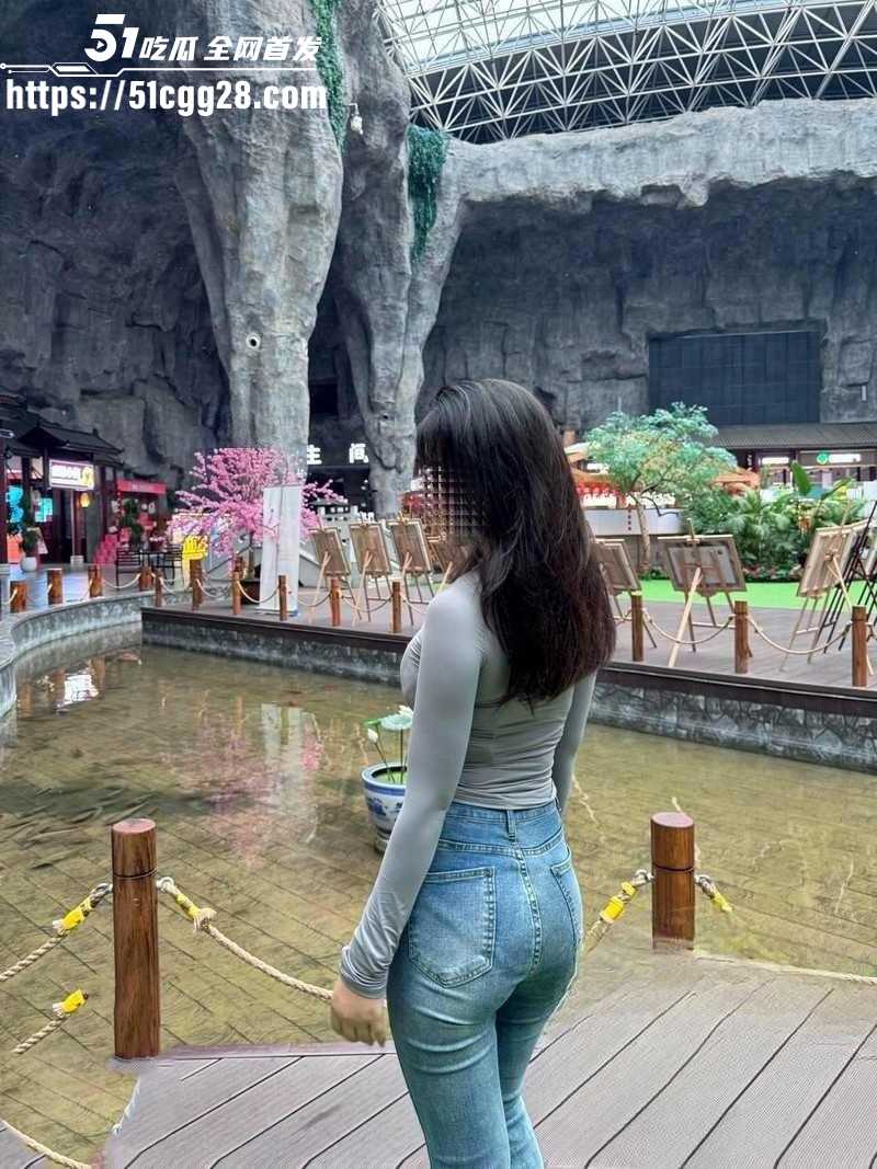 39岁大屁股妈妈暴力打桩堂姐骚逼05 39岁大屁股妈妈暴力打桩堂姐骚逼05