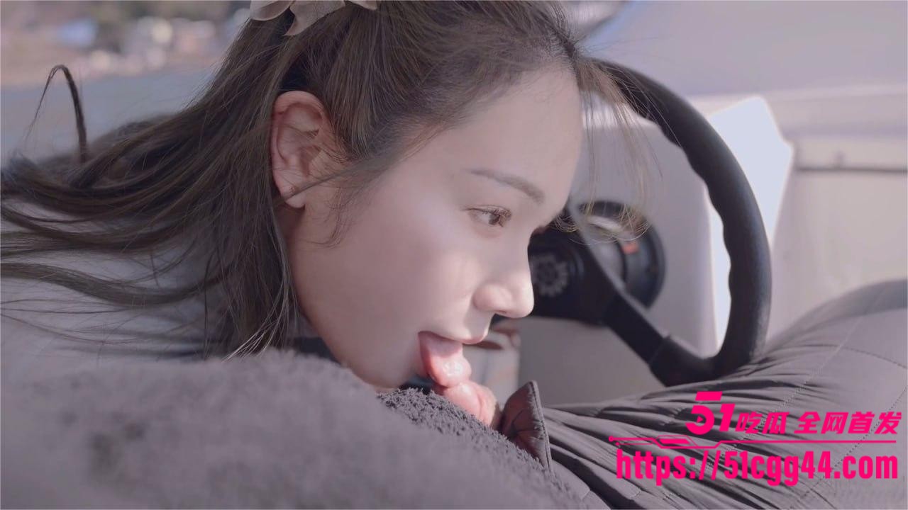 日本樱花妹 naomiiichannel 野湖上演船震诱惑 3 日本樱花妹 naomiiichannel 野湖上演船震诱惑 3