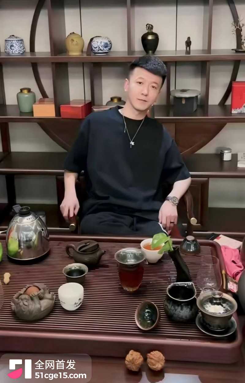 快手网红一哥脱口秀直播自曝出轨乐宝宝06 快手网红一哥脱口秀直播自曝出轨乐宝宝06