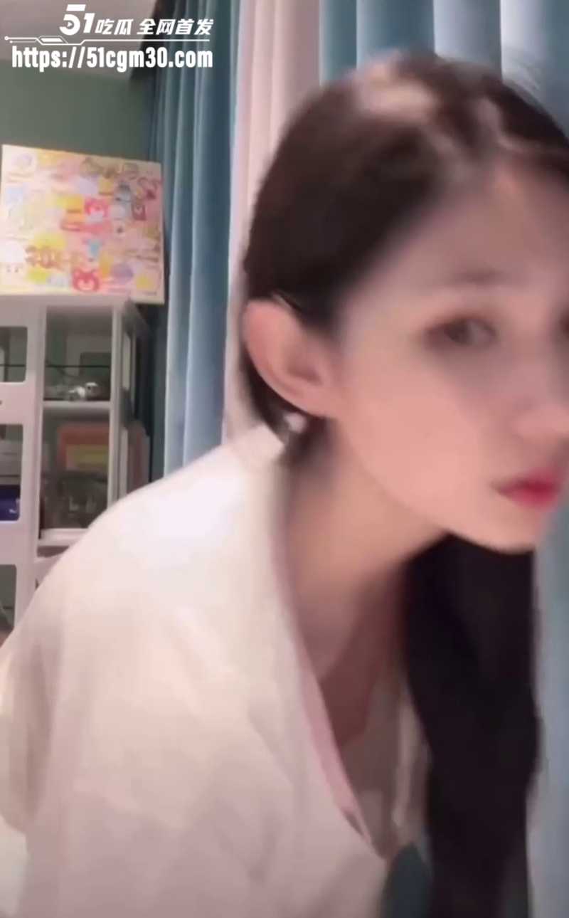抖音众多美女主播走光闪点 1 抖音众多美女主播走光闪点 1
