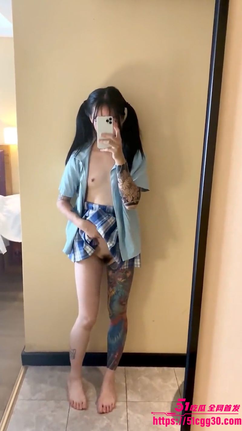推特03年JK美女小嫣不吃葱自拍视频流出 4 推特03年JK美女小嫣不吃葱自拍视频流出 4