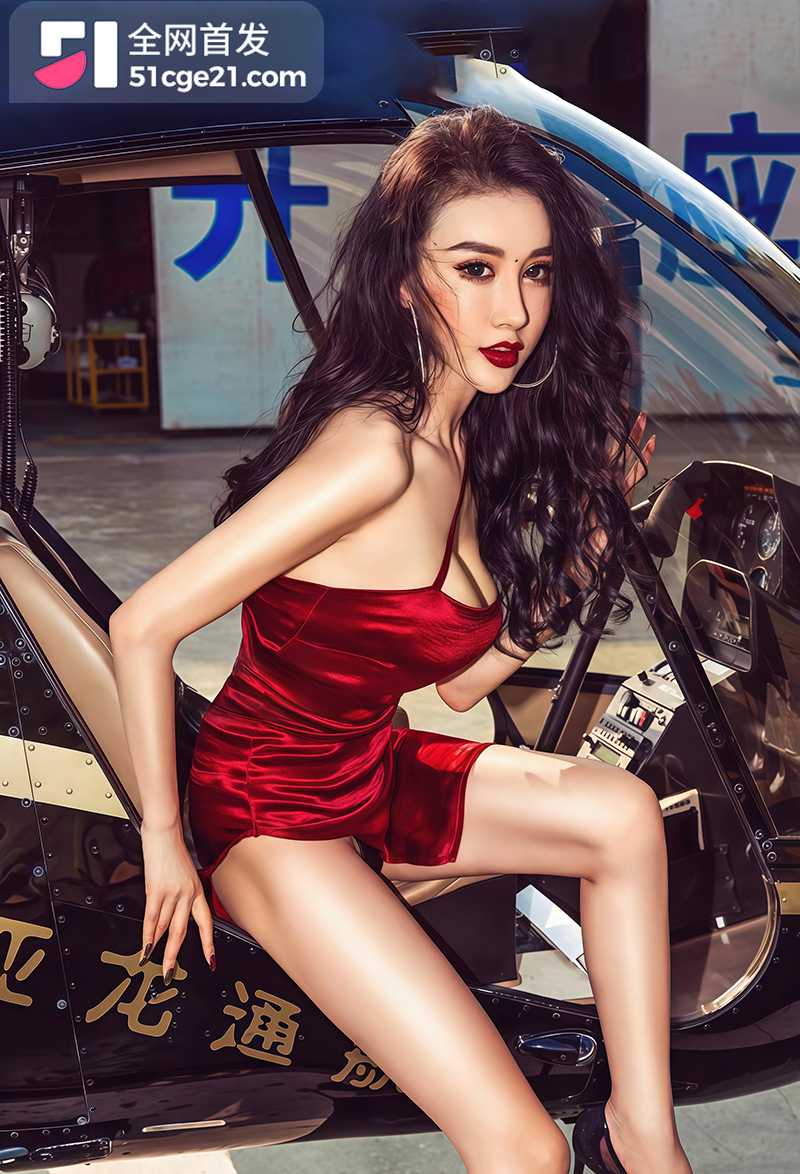 抖音秀人网红孟晓艺全裸露脸无套后入4拷贝