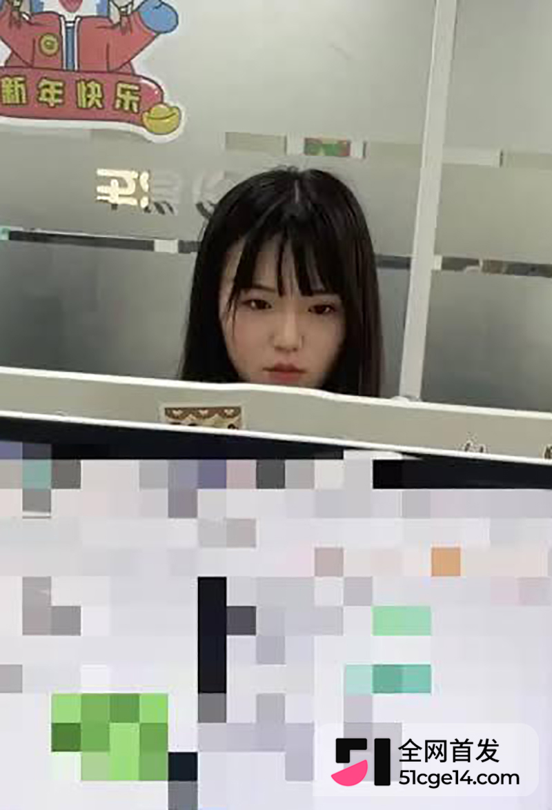 办公桌底偷拍 2 拷贝 办公桌底偷拍 2 拷贝