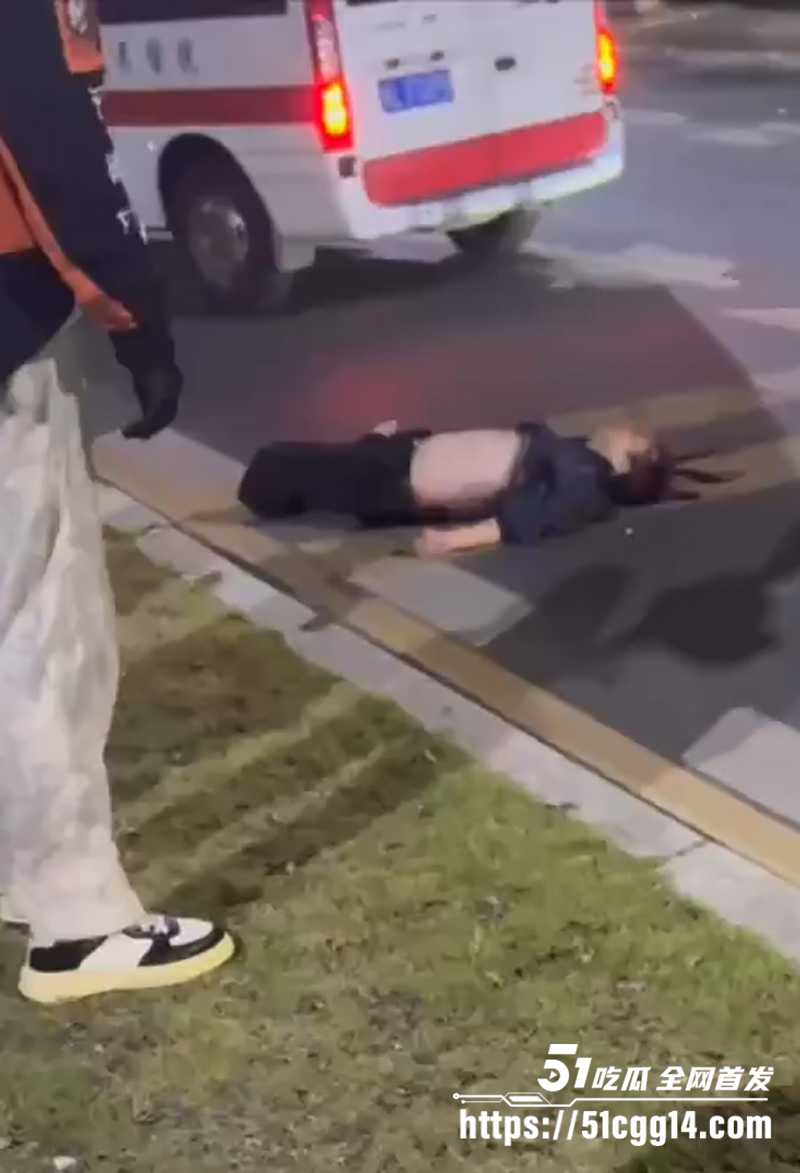 抖音网红小姜睡不醒车祸视频曝光, 5 拷贝 抖音网红小姜睡不醒车祸视频曝光, 5 拷贝