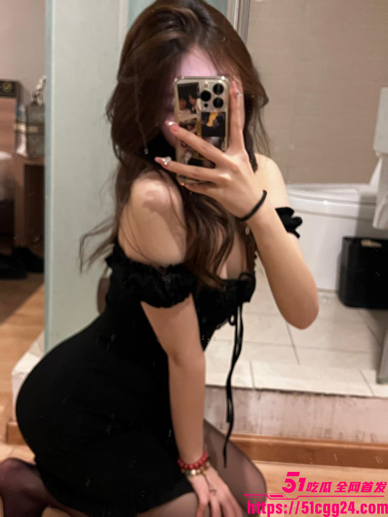 成都乖巧女大学生JK制服啪啪视频 2 成都乖巧女大学生JK制服啪啪视频 2