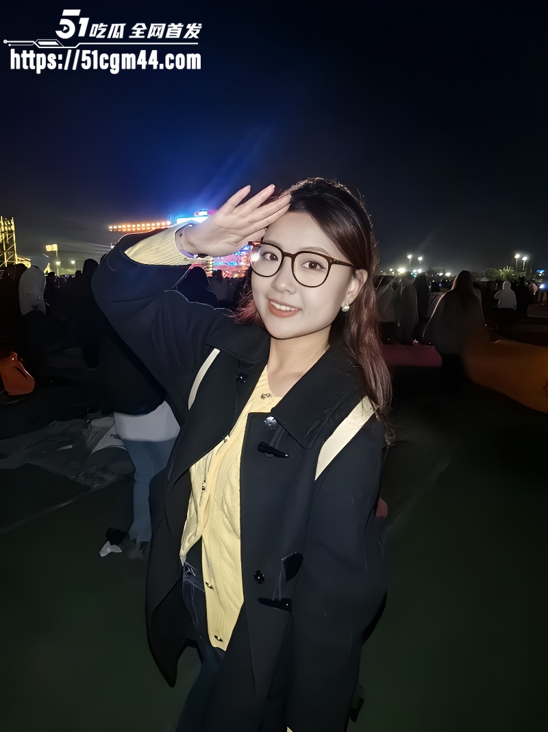 山东威海眼镜婊 性爱视频 1 山东威海眼镜婊 性爱视频 1