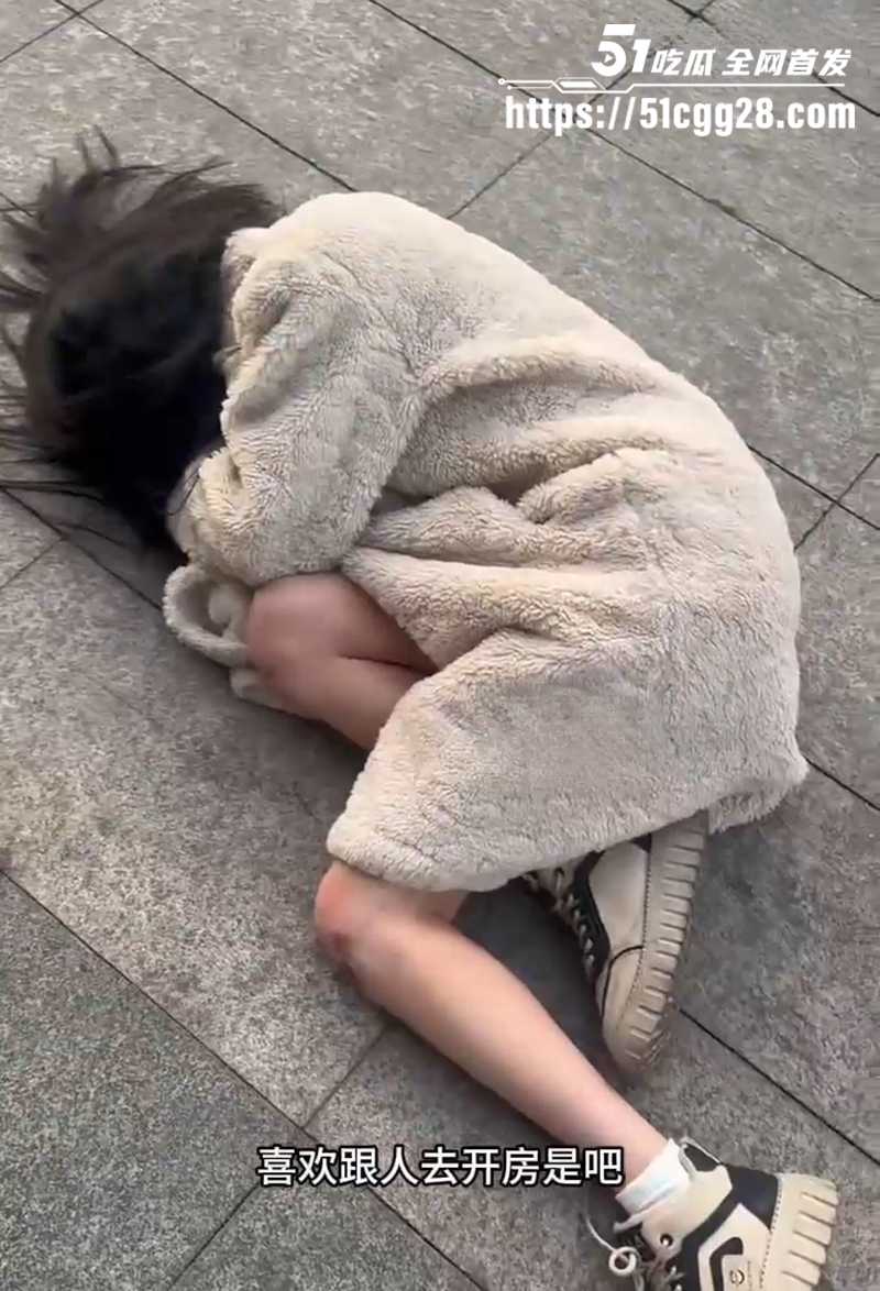 虎门木然庞凤华出轨被对象暴打曝光私密视频7拷贝 虎门木然庞凤华出轨被对象暴打曝光私密视频7拷贝