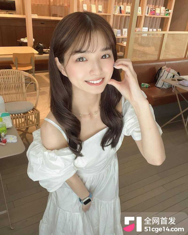 20仓本堇 20仓本堇