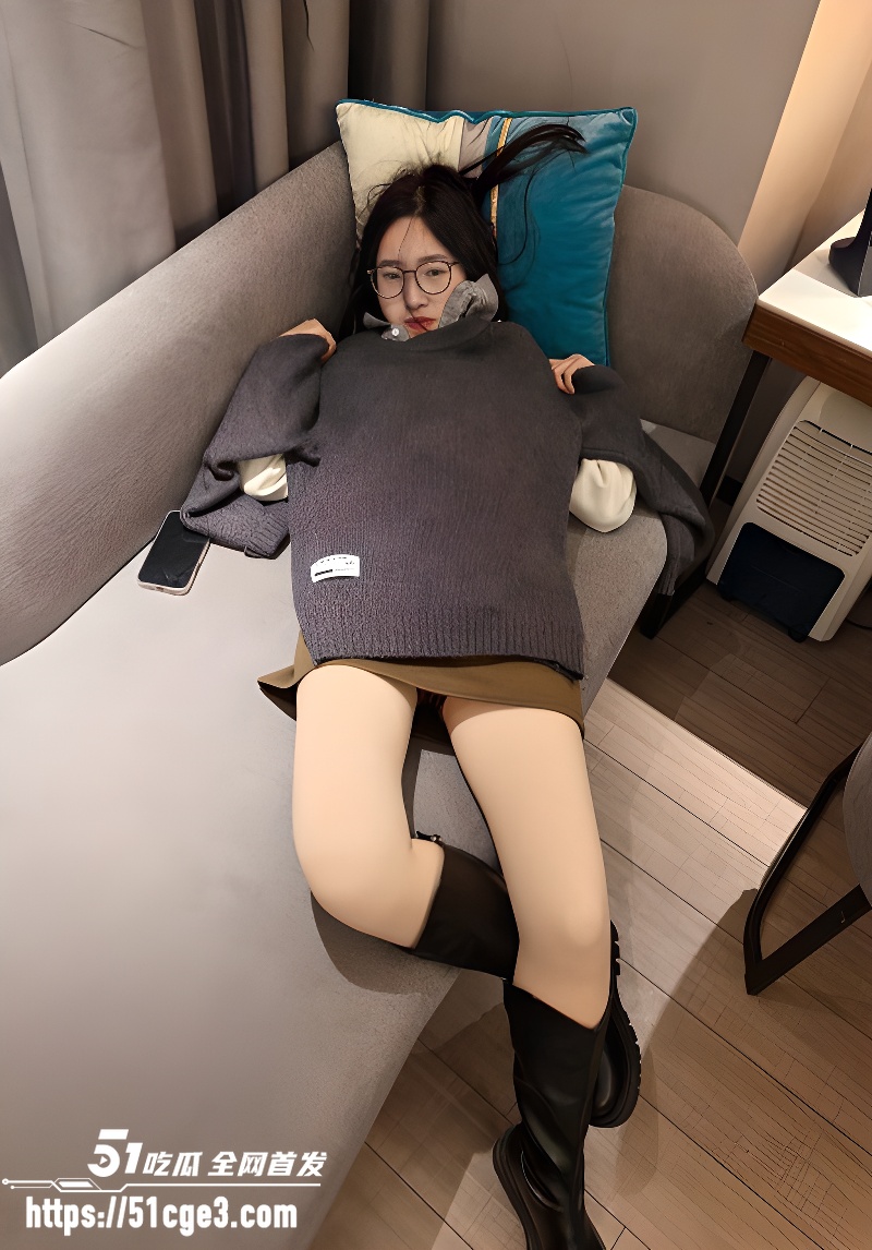 重庆人妻赵玲2 重庆人妻赵玲2