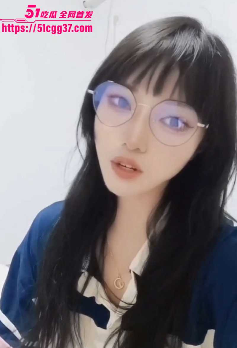 超高颜值学生妹 自拍视频流出 2 拷贝 超高颜值学生妹 自拍视频流出 2 拷贝