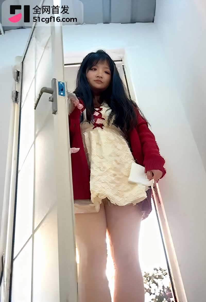 莉莉岛厕所偷拍 14期 1 拷贝