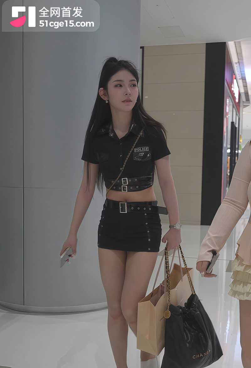 bananacat系列 抄底各种极品美女 5 拷贝