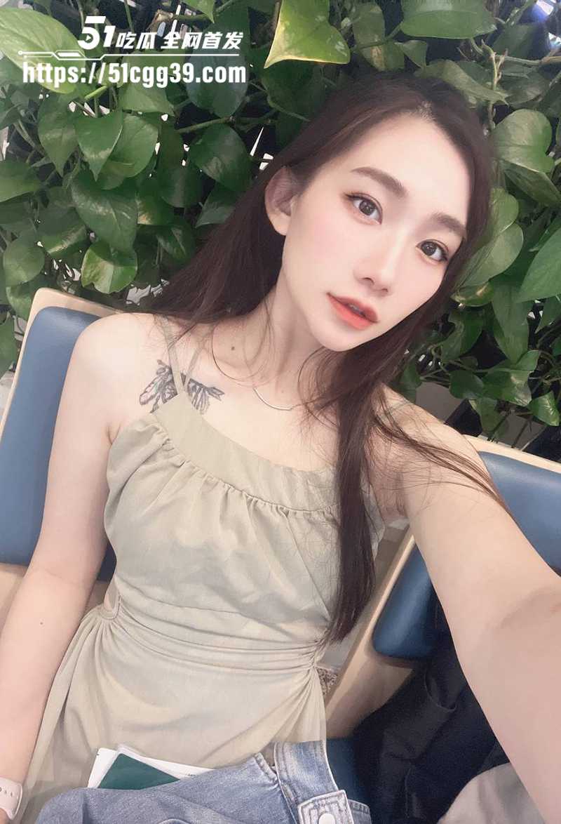 超漂亮齐刘海大奶博主与男友自拍视频流出3拷贝 超漂亮齐刘海大奶博主与男友自拍视频流出3拷贝