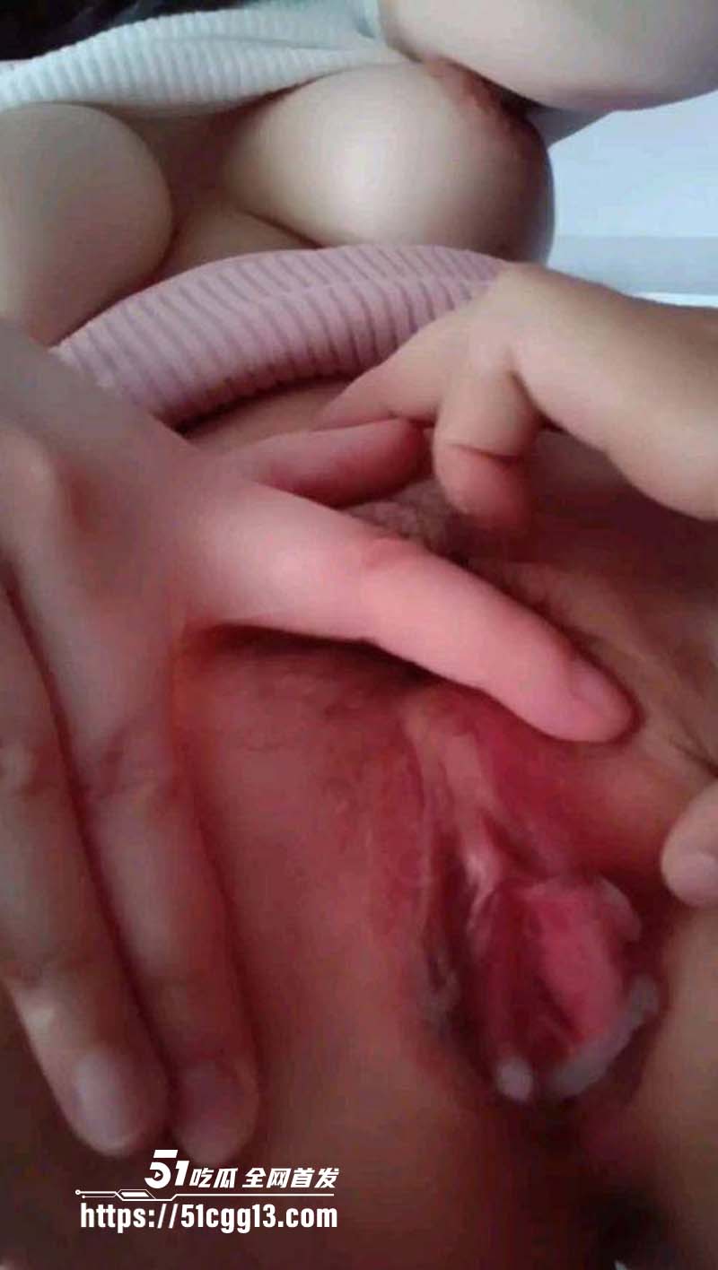 性瘾姐姐勾引亲弟5 性瘾姐姐勾引亲弟5