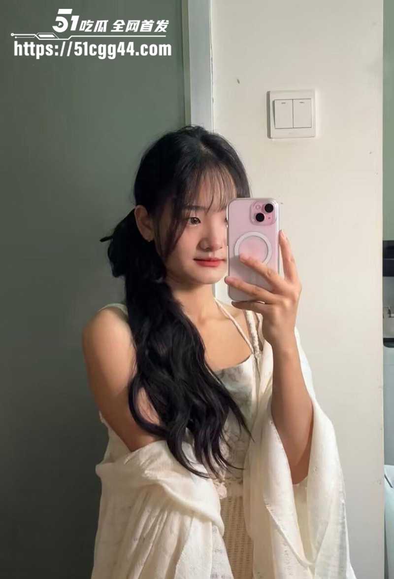 甜美清纯女友黄潇潇不雅视频流出 1 拷贝 甜美清纯女友黄潇潇不雅视频流出 1 拷贝