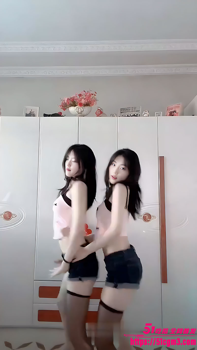 122 122